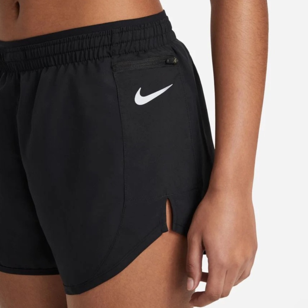 ♥️ NWT Nike 3” Tempo Luxe Running Shorts